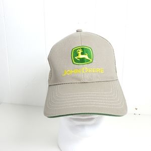 John Deere mesh snapback hat